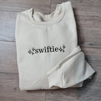 Hoodies & Sweatshirts