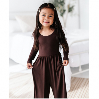 Gender-Neutral Kids' Clothing