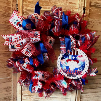 Wreaths & Door Hangers