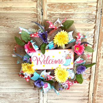 Wreaths & Door Hangers
