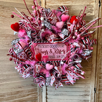 Wreaths & Door Hangers