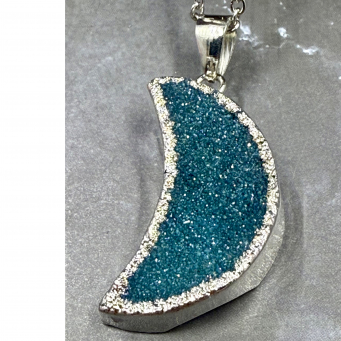 Pendant Necklaces